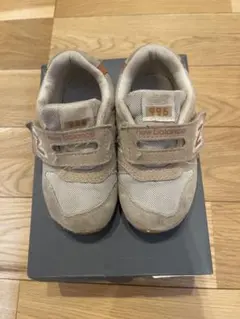 ニューバランス　13.5cm