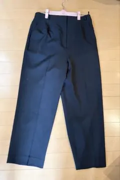 レディース　パンツ　ネイビー　センタープレス　ワイド