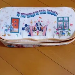ディズニーリゾート　ペンケース