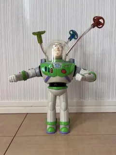 バズ・ライトイヤー 翼付きフィギュア 約20cm - メルカリ