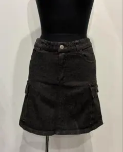 ブラックデニム膝上タイトスカート