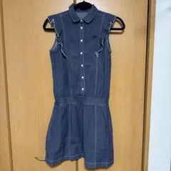 フリル付きデニムワンピース