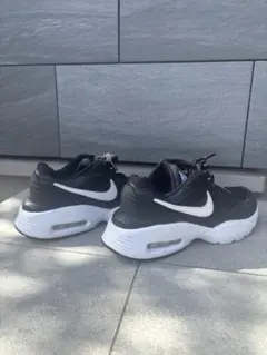 ナイキ　NIKE スニーカー　ブラック