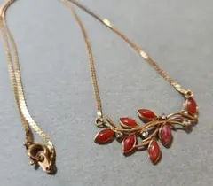 【ヴィンテージ】ネックレス　41cm　葉っぱモチーフ　スネークチェーン