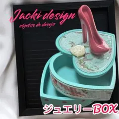 Item thumbnail for item b8920aeb-9494-4a07-9286-d9ddff823428