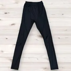 ブラックインナータイツ・スリムフィット　サッカー　バスケ　テニス