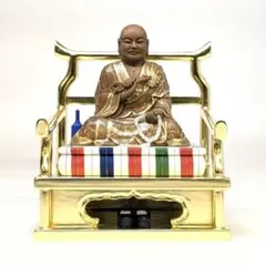 時代 弘法大師坐像 仏像 椅子付き 密教法具 独鈷杵 数珠 - メルカリ