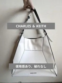 CHARLES & KEITH トートバッグ アイボリーのサムネイル