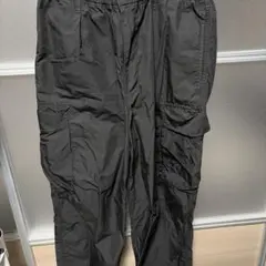 UNIQLO ワイドフィットカーゴパンツ 黒 Mサイズ
