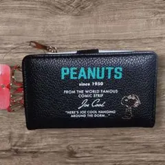 PEANUTS　スヌーピー　 ブラックキーケース　 新品未使用のサムネイル