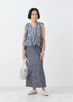 Item thumbnail for item f6f9a8a9-b2d4-45d2-8e97-f70951dcce37