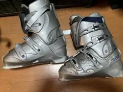 Item thumbnail for item e5968c06-16a9-4183-aaca-606134875669