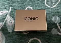 ICONIC LONDON グリッダー　アイシャドウ　ラメのサムネイル