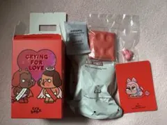 POP MART CRYBABY Crying For Loveフィギュア