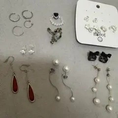 ピアスセット シルバー 赤 白 黒