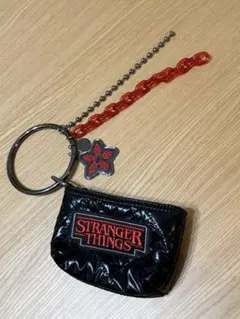ストレンジャー シングス コラボリング ポーチチャーム 新品