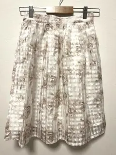 美品！フレアスカート ホワイト・ピンクバラ柄　ウエストゴム