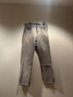 グレー ストレートデニム