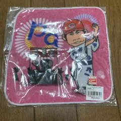 カープ　限定タオルハンカチ　2019年坂倉選手のサムネイル