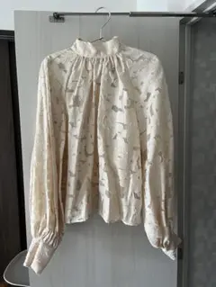 GHOSTPELL ベージュ ブラウスLサイズ - メルカリ