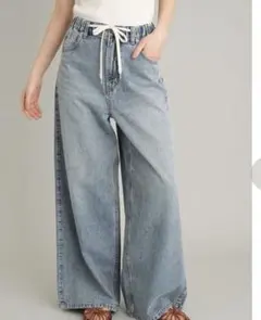【美品】Mila Owen ワイドデニムパンツ　サイズ0のサムネイル