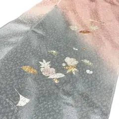 ★19）正絹　帯揚げ　上質素材・地紋様・お洒落な染めわけに豪華な金彩