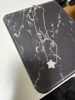 星型 スワロフスキー ネックレス