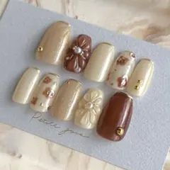サイズオーダー　ブラウン　花柄ネイル　ぷっくり　入学式　入園式　ネイルチップ