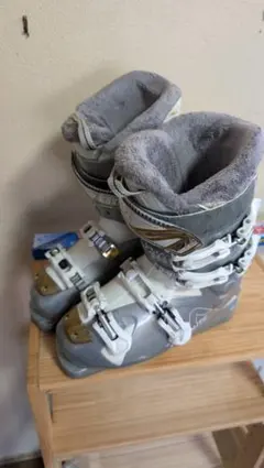 Item thumbnail for item 94e0fe75-0fa9-4439-ab70-99e1465fe9c7