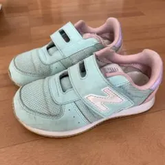 18センチ　New Balance 水色 ピンク スニーカー