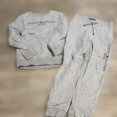 TOMMY HILFIGER トレーナーとスウェットパンツセット