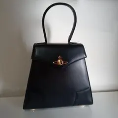 あ*や様 「ヴィヴィアンウエストウッド」オーブモチーフ　ハンドバッグ　美品