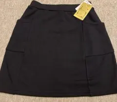 新品未使用　タグ付き　中暖かなスカート　ズボン／スパッツの上に履けます