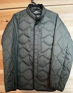 【美品】ユニクロ ホワイトマウンテニアリング ダウンジャケット メンズLサイズ