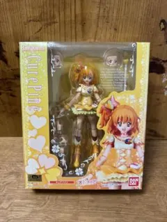 キュアパイン　フレッシュプリキュア　s.h.figuarts バンダイ