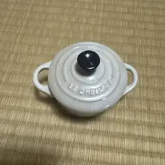 LE CREUSET ミニココット ストーンウェアのサムネイル