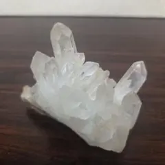ヒマラヤ水晶 原石 クラスター 透明 レインボー 虹 ハイパワー 194g