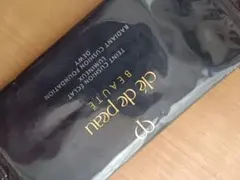 ファンデーションのサムネイル