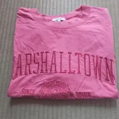 MARSHALLTOWN ロゴ刺繍 Tシャツ ピンクのサムネイル