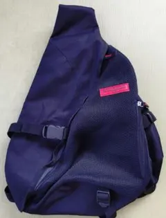 ブラック・ スリングバッグ ナイロン製