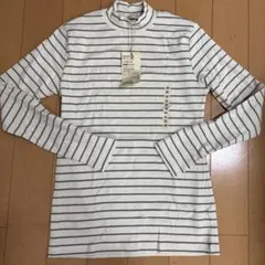 無印　新品　ハイネック長袖T