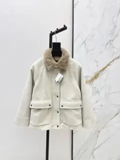 BRUNELLO CUCINELLI 高級クリーム色 ムートンコート フェ