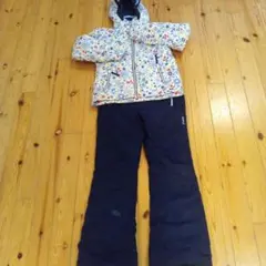 子ども用スキーウェアセット（花柄）150㌢