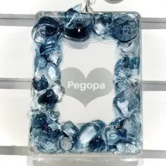 Item thumbnail for item 5f8fd9eb-bca3-46e4-8f6d-6c9c95eb3539