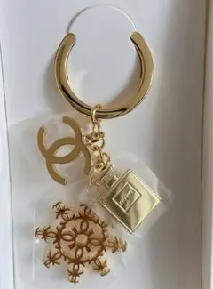 シャネル　ノベルティ　キーホルダー