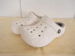 Crocs クロックス　ボア付きサンダル ホワイト　C11　もふもふのサムネイル