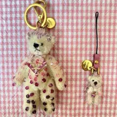 2025年最新】PRADA くまの人気アイテム - メルカリ