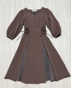 31 Sons de modeブラウン Vネック チェックプリーツ切替ワンピース