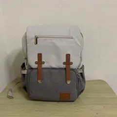 カジュアルリュック グレーとホワイト