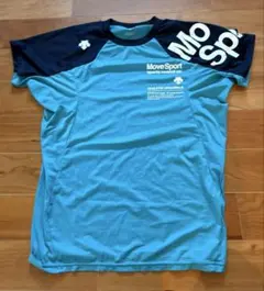 DESCENTEのTシャツのサムネイル